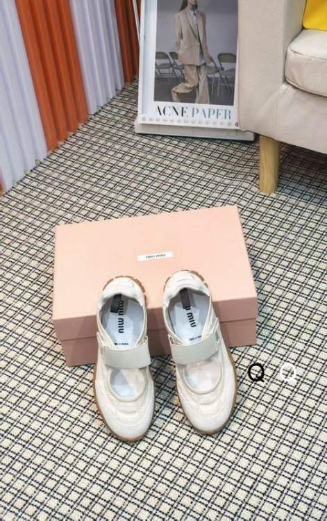 Picture of Miumiu Shoes _SKUMiuMiusz35-40Q050418106